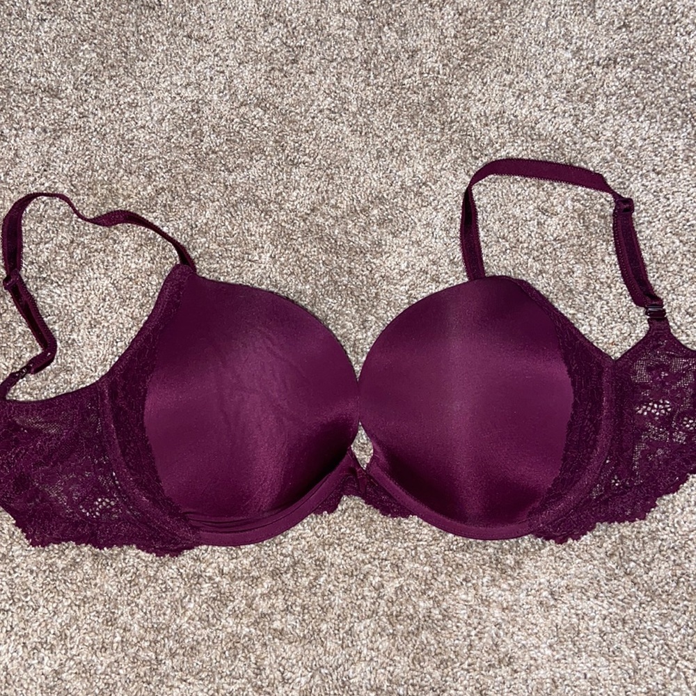 Victoria Secret 34DD